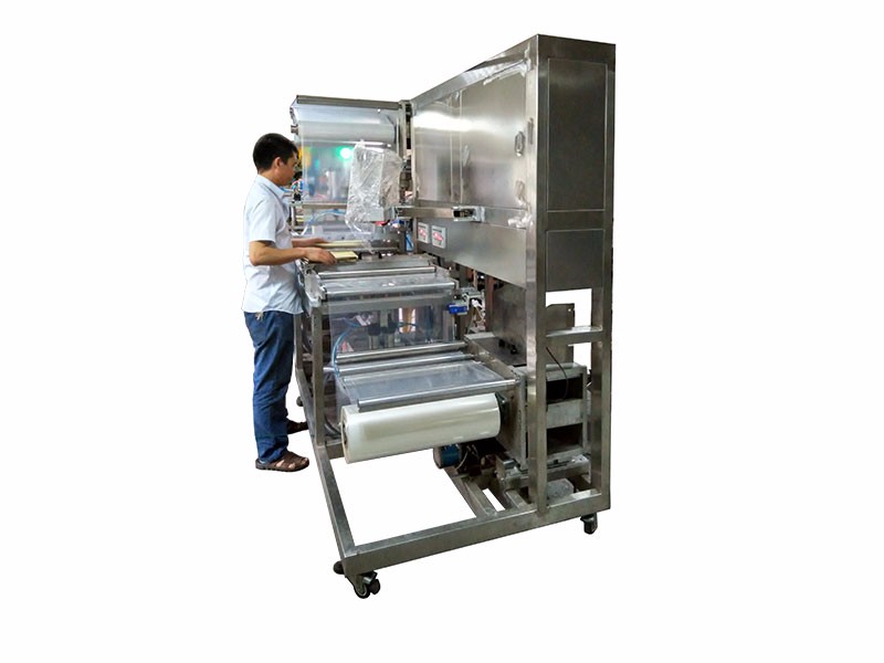 真空包裝機調節(jié)角度的好處--山東全自動真空包裝機廠家